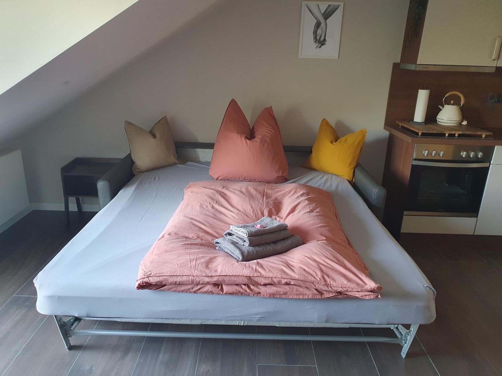 Neumuehler Hof- Ferienwohnung "Benjamin" Mit Grosser Privater Dachterasse Und Guter Anbindung In Die City Schwerin  Exterior photo